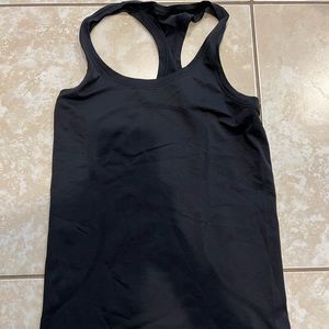 Black swiftly tech tank size 6